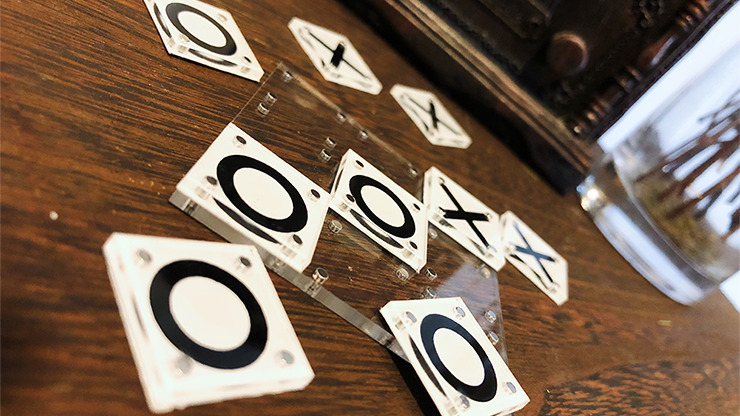 Tic Tac Toe Mini (Gimmick and Online Instructions) by Bond Lee and Kai-Fu Wang