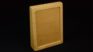 Carat WSC Wooden Single Card Display